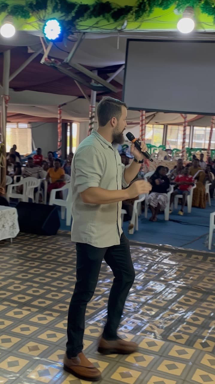 Between His Shoulders Malawi - what we do